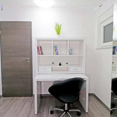 Sea View - Orijeta Apartment *