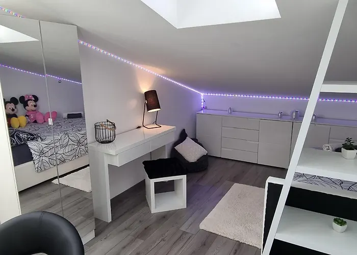 Sea View - Orijeta Apartman